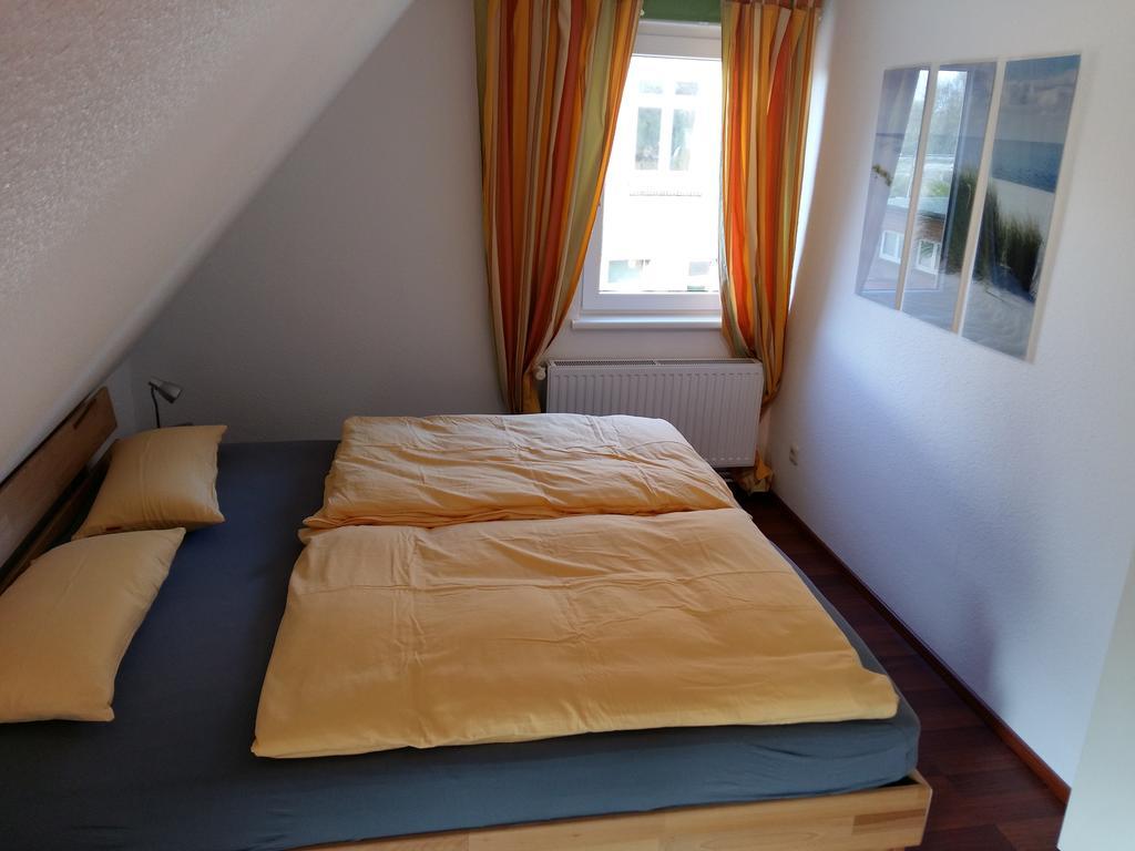 Ferienwohnung Am Schwanensee Plon Bagian luar foto